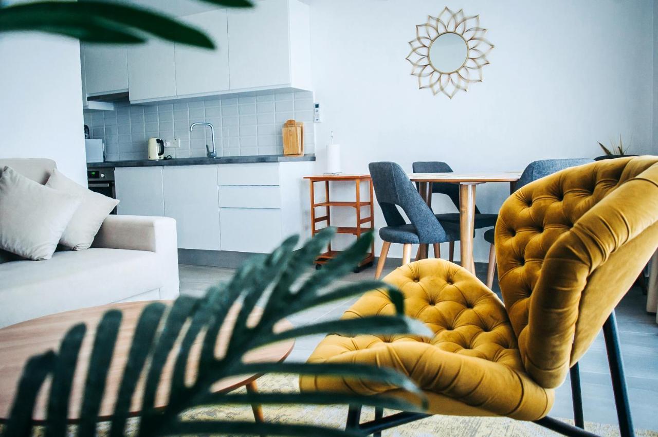Premium Sun Apartment Vokolidha Екстер'єр фото